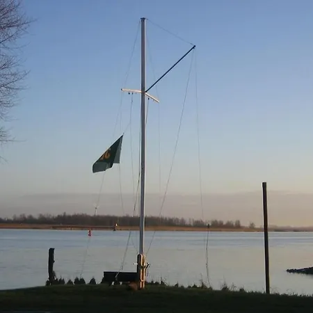 Holiday home One-bedroom Ditzum